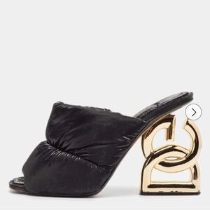 NWOT Dolce & Gabbana puffy heels